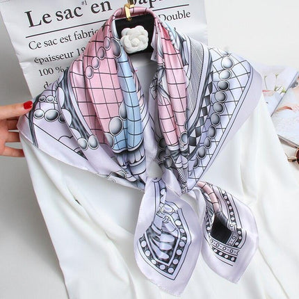 Silk Splendor: Exquisite Silk Scarves for Women - Classic Collection - Très Elite