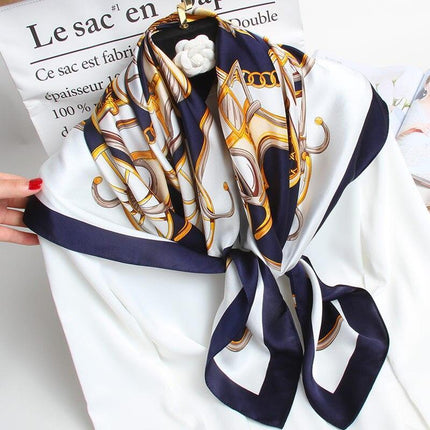 Silk Splendor: Exquisite Silk Scarves for Women - Classic Collection - Très Elite