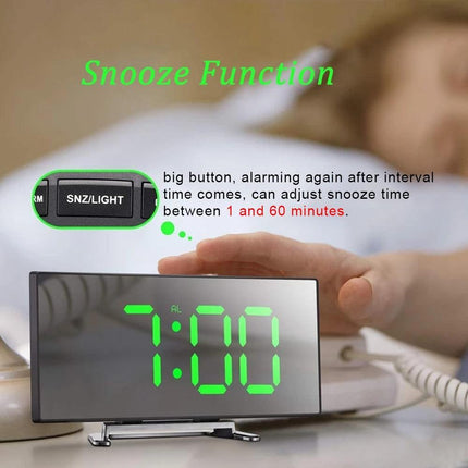 Sleek Modern LED Alarm Clock with Temperature Display and Custom Snooze Options - Très Elite
