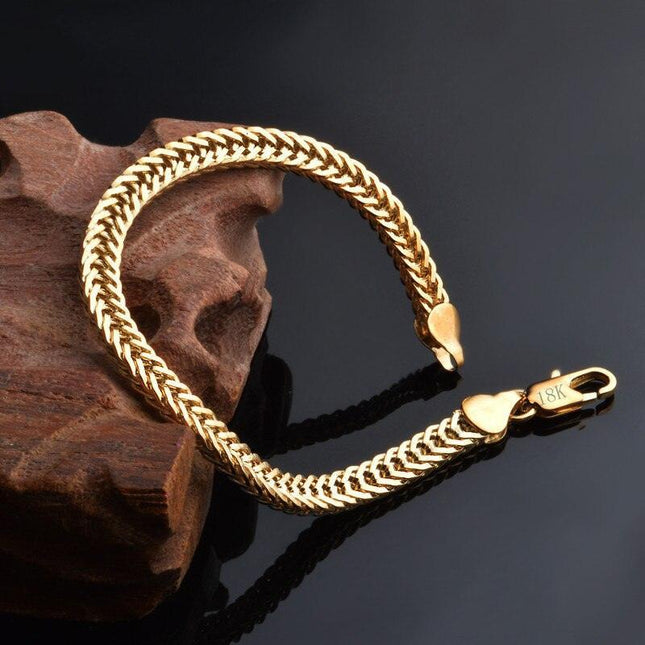 Sophisticated 18k Gold Snake Chain Bracelet - Dazzling Glossy Finish for Any Occasion