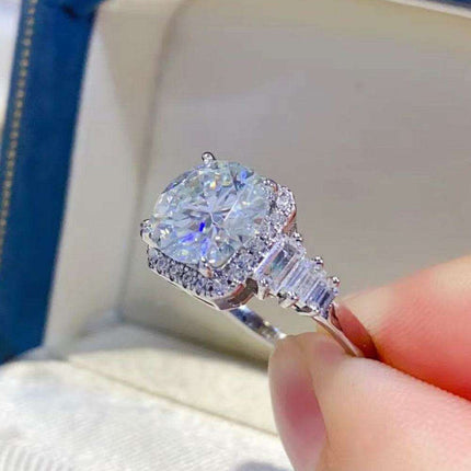 Sophisticated 2 Carat Lab Created Diamond Ring in Sterling Silver - A Timeless Piece with Authenticity Verification