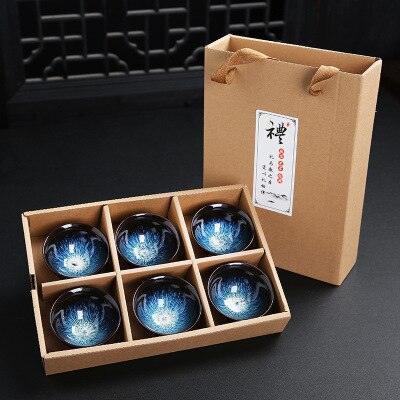 Sophisticated Blue and White Vintage Chinese Porcelain Tea Cup Collection for Puer Tea Lovers - Très Elite