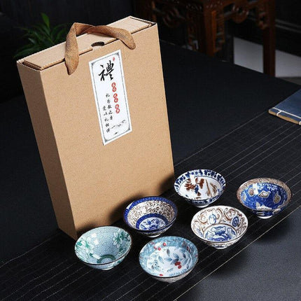 Sophisticated Blue and White Vintage Chinese Porcelain Tea Cup Collection for Puer Tea Lovers - Très Elite