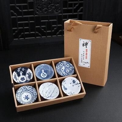 Sophisticated Blue and White Vintage Chinese Porcelain Tea Cup Collection for Puer Tea Lovers - Très Elite