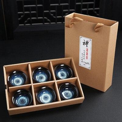 Sophisticated Blue and White Vintage Chinese Porcelain Tea Cup Collection for Puer Tea Lovers - Très Elite