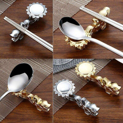 Sophisticated Chopstick Holder Set: Stylish Dining Accessory- Très Elite- Très Elite