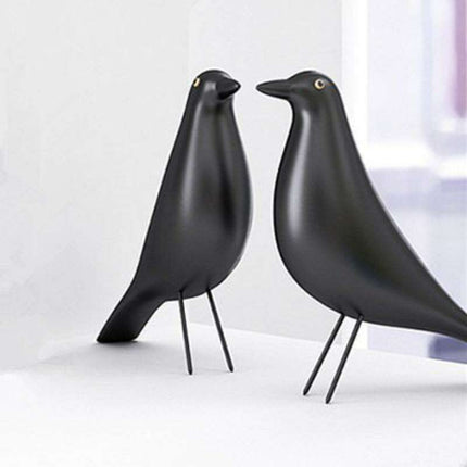 Sophisticated Handcrafted Wooden Sculpture: A Timeless Addition to Your Space - Très Elite