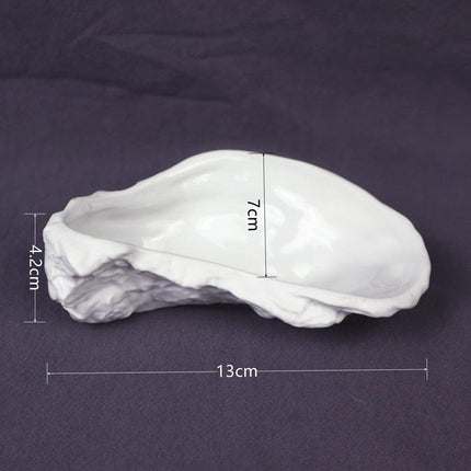 Sophisticated Japanese Ceramic Oyster Serving Plate - A Touch of Elegance for Your Culinary Creations - Très Elite