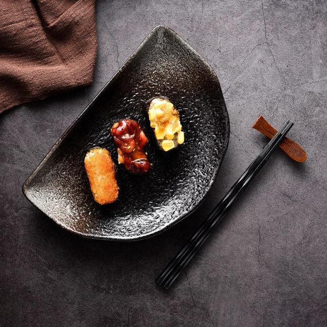 Sophisticated Japanese-Inspired Porcelain Plate Set for Elegant Dining - Très Elite