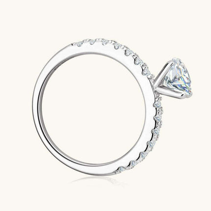 Sophisticated Moissanite and Zircon Engagement Ring with Platinum Finish - Très Elite