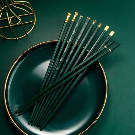 Sophisticated Non-Slip Japanese Chopsticks Set - 5 Elegant Pairs - Très Elite