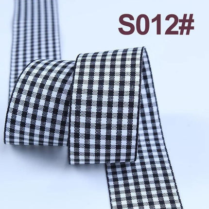 Sophisticated Plaid Grosgrain Ribbon Set for Elegant Gift Wrapping - Très Elite