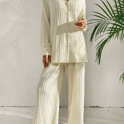 Sophisticated Pleated Blouse with Elegant Wide-Leg Trousers Ensemble for Contemporary Women