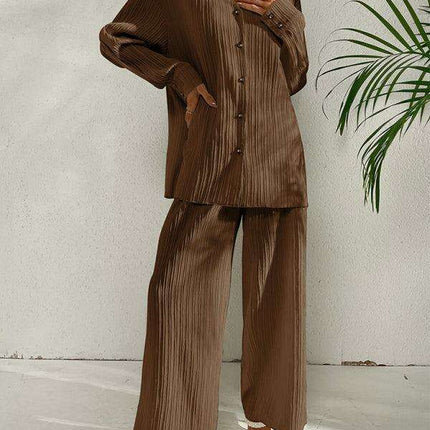 Sophisticated Pleated Blouse with Elegant Wide-Leg Trousers Ensemble for Contemporary Women