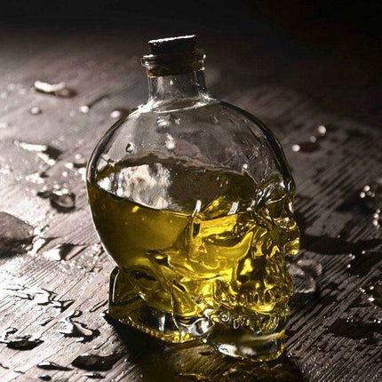 Spooky Crystal Skull Shot Glass - Perfect for Unforgettable Celebrations!