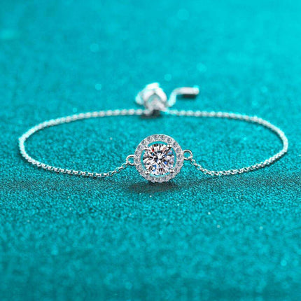 Stunning 1 Carat Moissanite Silver Bracelet for Glamorous Elegance