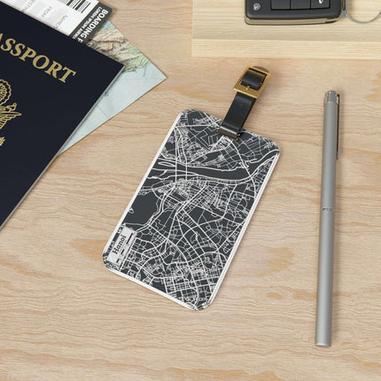 Stylish Acrylic Travel Tag for the Fashion-Forward Explorer - Très Elite