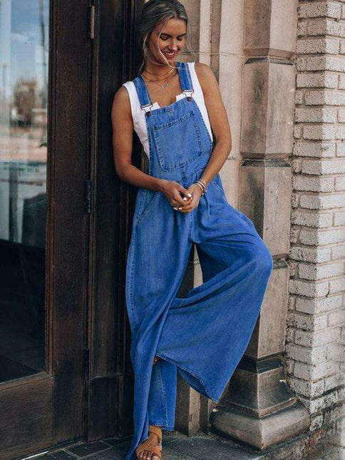 Stylish Denim Pinafore: Your Go-To Outfit for All Seasons
