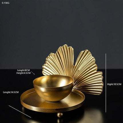 Stylish Gold and Glass Candlestick Holders for Luxurious Ambiance