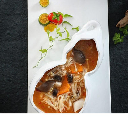 Stylish Gourd-Shaped Ceramic Tableware Set for Elevated Dining - Très Elite