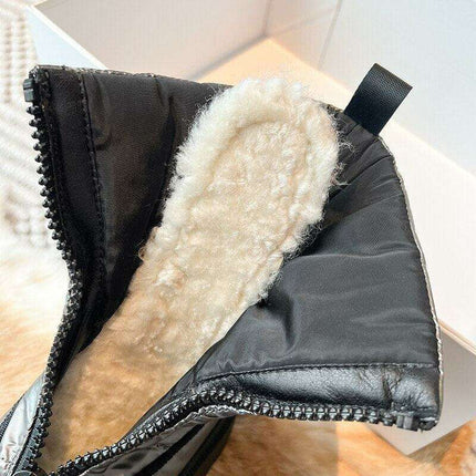 Stylish Winter Wonderland Women's Snow Boots with Luxurious Fur Lining - Stay Warm and Fashionable! - Très Elite
