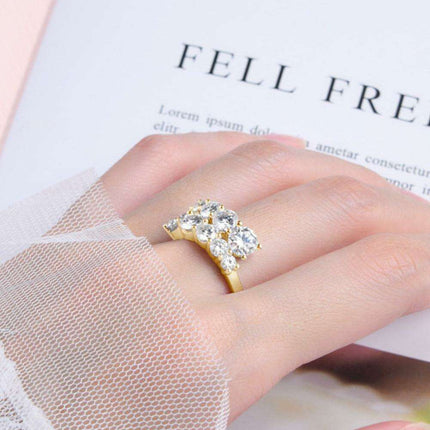 Sustainable Luxury: Lab-Created Diamond & Sterling Silver Ring