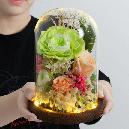 Timeless Blossom - Captivating Rose Preserved in Glass Dome - Très Elite