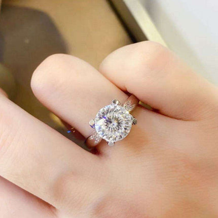 Timeless Elegance: 2 Carat Moissanite & Zircon Sterling Silver Ring