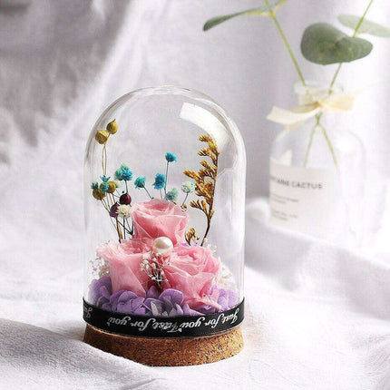 Timeless Elegance: Preserved Rose in Glass Dome on Wooden Stand - Très Elite