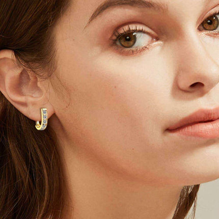 Timeless Radiance: 1 Carat Moissanite Sterling Silver Earrings - Très Elite