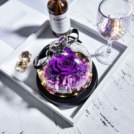 Timeless Romance: Preserved Real Rose in Illuminated Glass Dome - Très Elite