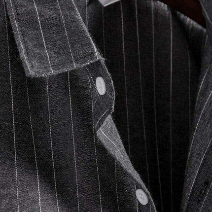 Trendy Casual Striped Short Sleeve Top for Men with Dropped Shoulder Design - Très Elite