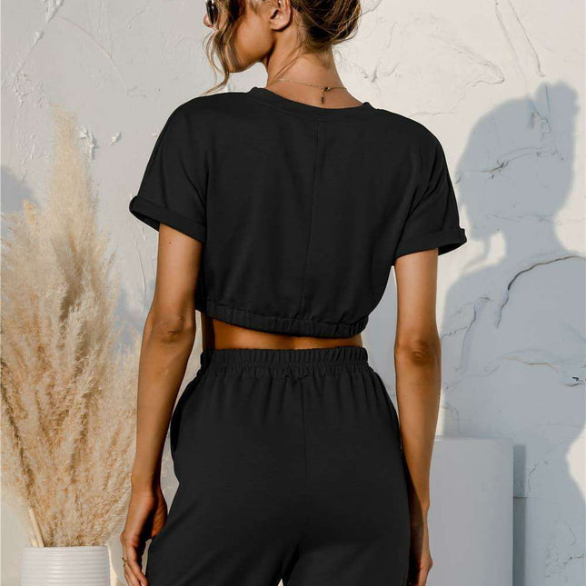 Trendy Relaxation Set with Cropped Tee and Adjustable Shorts