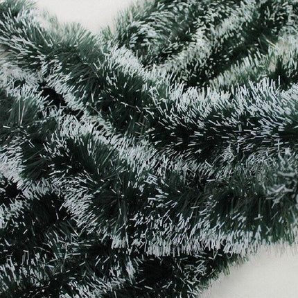 Twinkling PVC Holiday Garland - Enchanting Christmas Decoration - Très Elite