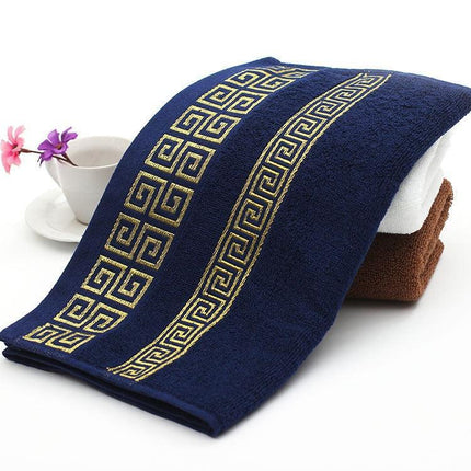 Ultimate Comfort Plush Cotton Towel Ensemble for a Luxurious Bathing Experience - Très Elite