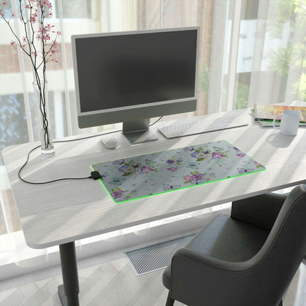 Ultimate RGB Gaming Mouse Pad with Precision Grip and Customizable Lighting - Très Elite