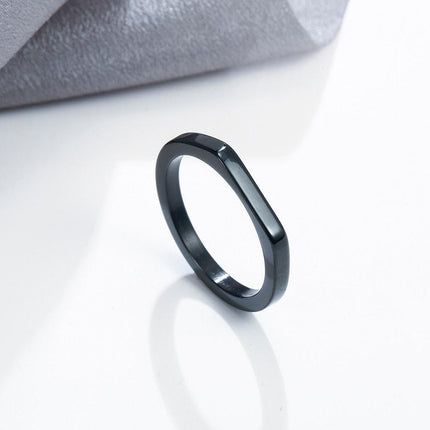 Unisex Classic Gold Wedding Band - Timeless Versatility for All Occasions - Très Elite