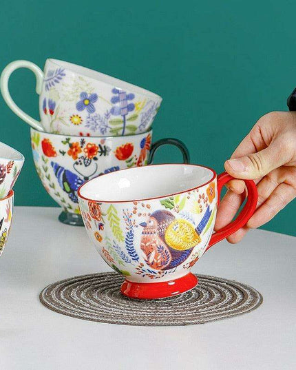 Elegant Floral Porcelain Drinking Mug - Your Ideal Beverage Companion