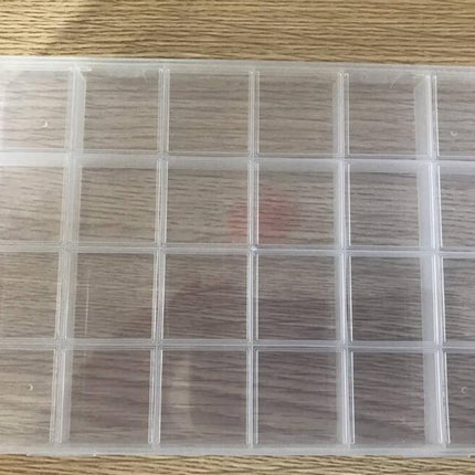 Versatile Organizer Box for Jewelry, Crafts, and Small Tools with Customizable Dividers - Très Elite