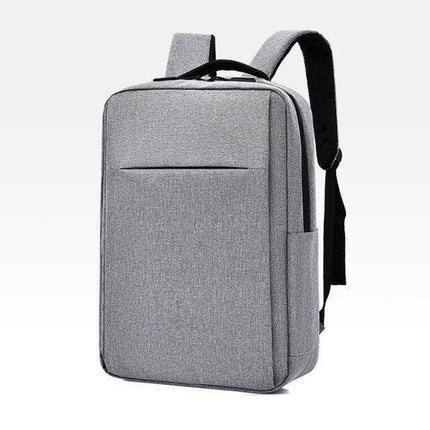 Versatile USB Charging Backpack for On-the-Go Students and Professionals - Power Up Anywhere - Très Elite