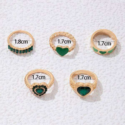 Vibrant Heart Diamond Love Palm Ring Collection with Retro Flair for Effortless Confidence - Très Elite