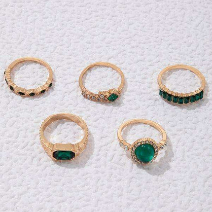 Vibrant Heart Diamond Love Palm Ring Collection with Retro Flair for Effortless Confidence - Très Elite