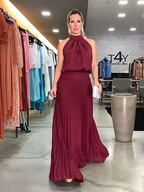 Vibrant Pleated Backless Halterneck Dress: Embrace Effortless Summer Elegance