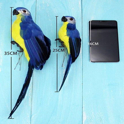 Vibrant Tropical Parrot Garden Sculpture - Realistic Outdoor Bird Decor - Très Elite