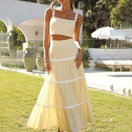 Vibrantly Spliced Suspender Top and Flowing Skirt Set for Women