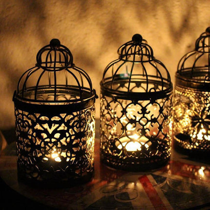 Vintage European-Style Iron Lantern Candle Holder for Elegant Home Lighting - Très Elite