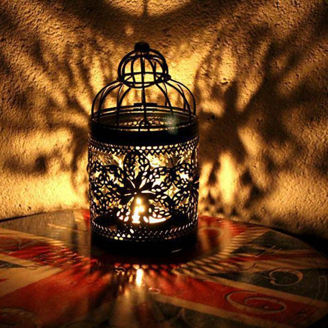 Vintage European-Style Iron Lantern Candle Holder for Elegant Home Lighting