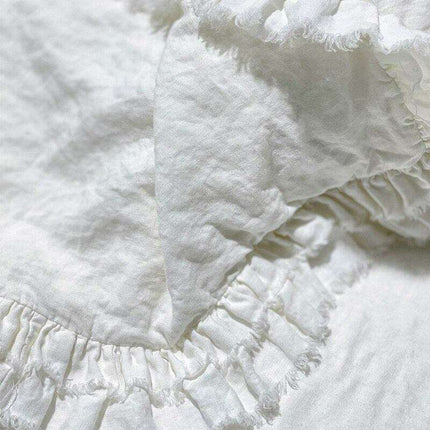Vintage French Linen Ruffled Pillow Shams - Luxurious Timeless Charm for Your Bedroom - Très Elite