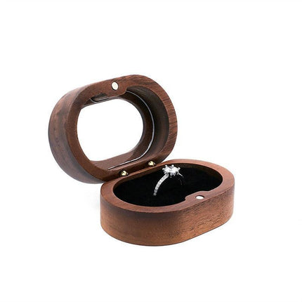 Vintage-Inspired Travel Jewelry Box with Ring Holder - Elegant Storage for Special Occasions - Très Elite