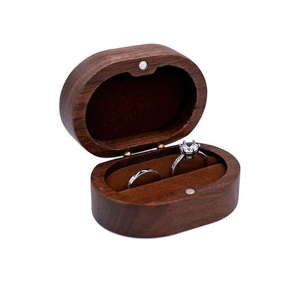 Vintage-Inspired Travel Jewelry Box with Ring Holder - Elegant Storage for Special Occasions - Très Elite